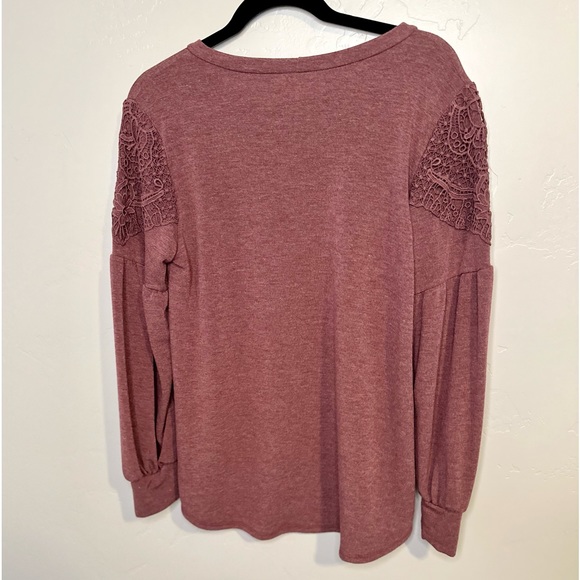 Lulu's French Terry Knit Long Sleeve Pullover Top Lace Cap Shoulder Barn Red XL - Picture 10 of 16